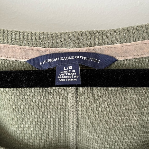American Eagle Long Sleeve Shirt - Picture 3 of 3